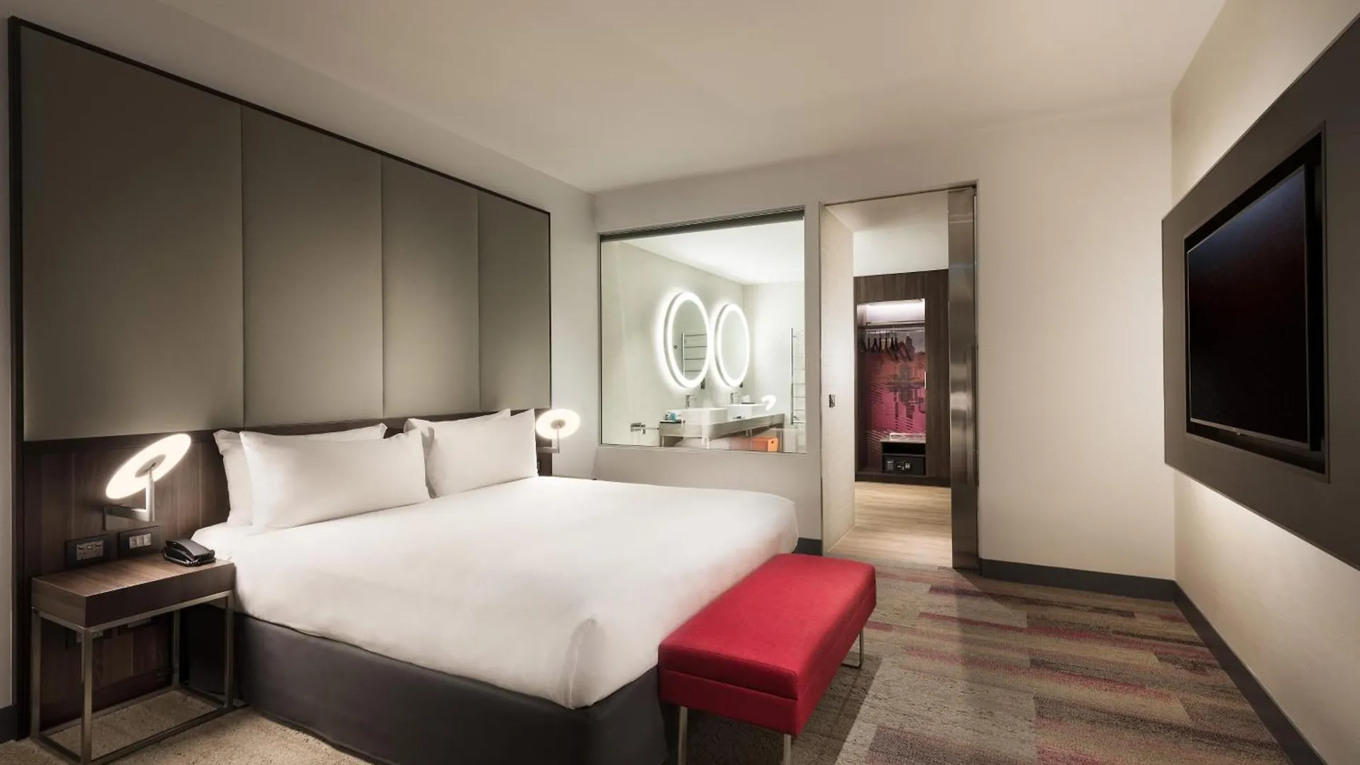 Aloft Perth Hotel 4*,  Australia