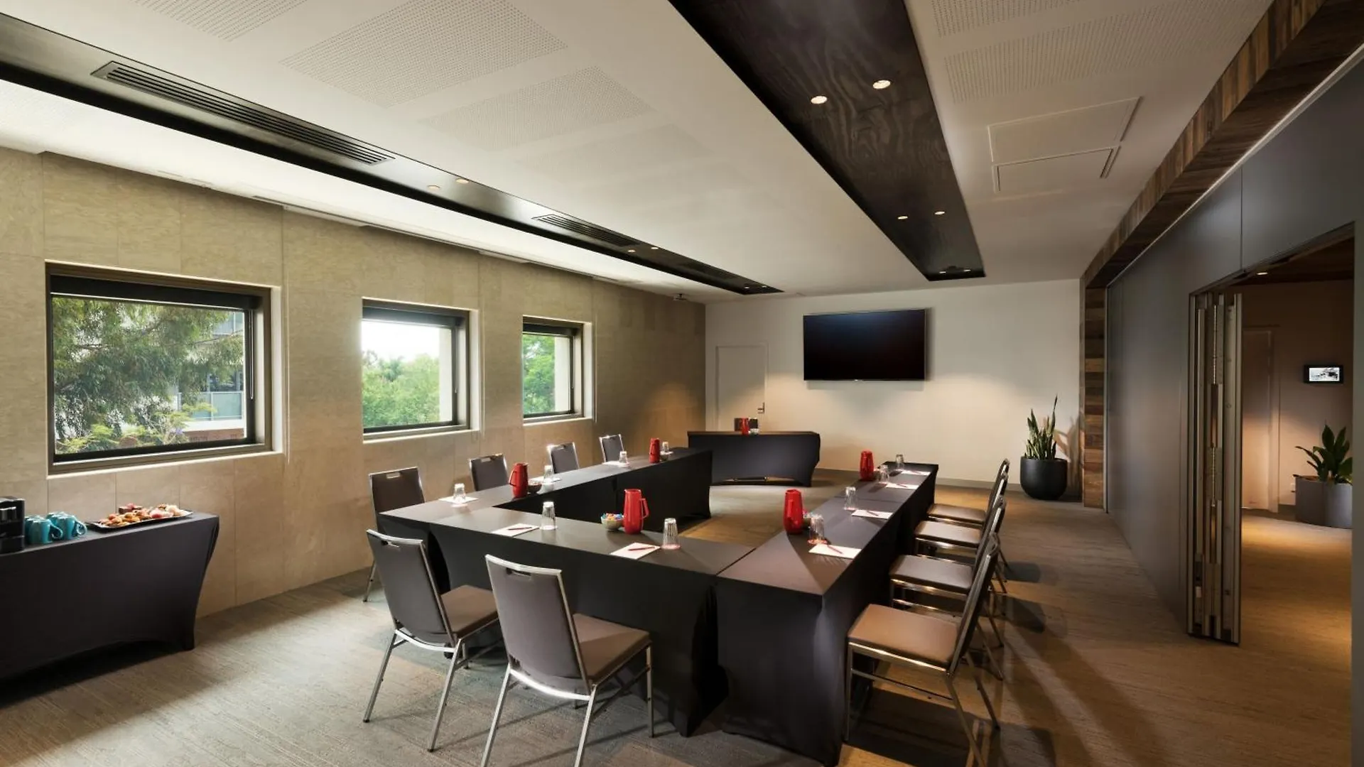****  Aloft Perth Hotel Australia